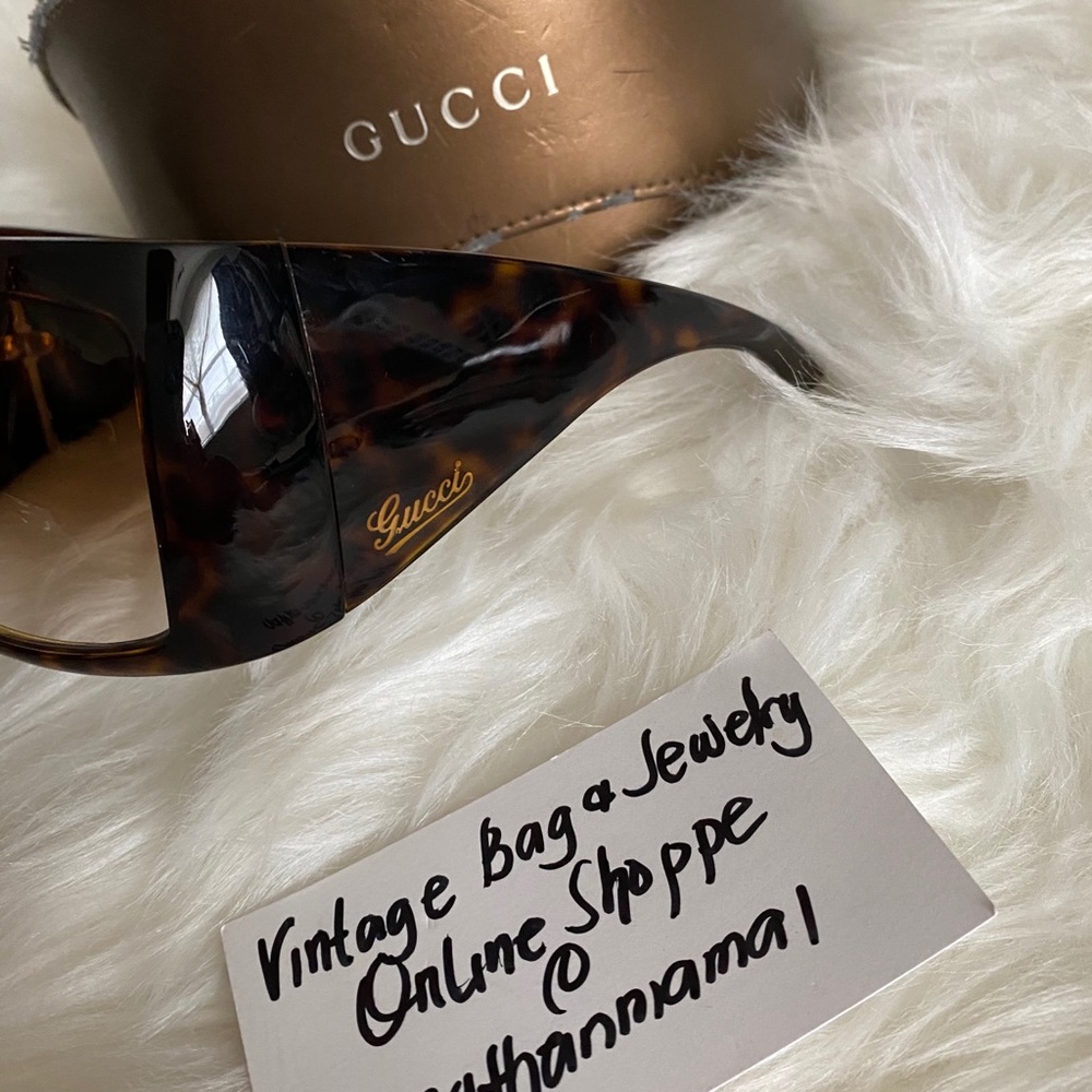 Gucci sunglass - Picture 10 of 13
